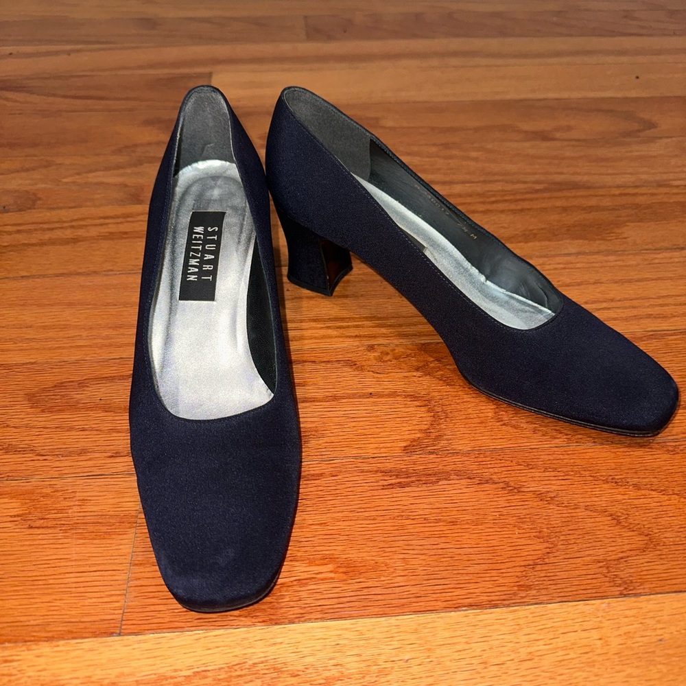 Stuart Weitzman Navy ballet shoes with heel